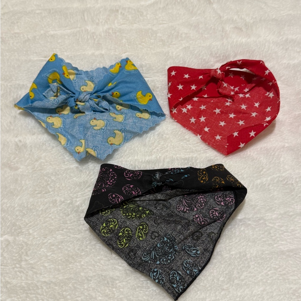 Colorful Dog’s Bandana Set of 4 - size XS-S - rubber duck, stars, swirls, x-mas